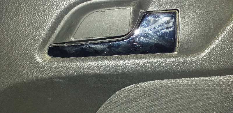 MANETA INTERIOR TRASERA DERECHA