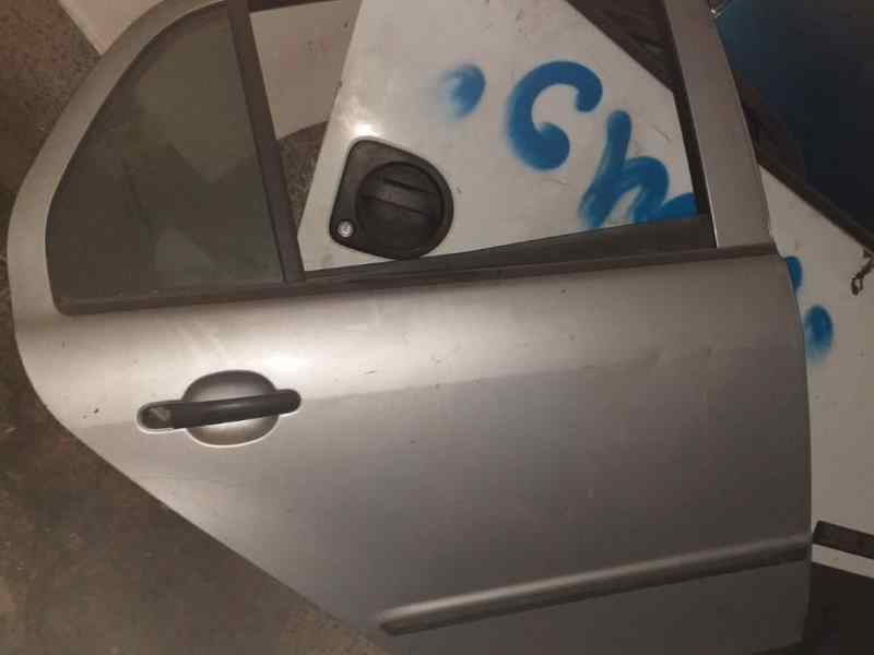 PUERTA TRASERA DERECHA