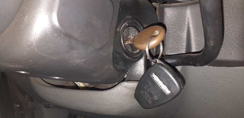 CONMUTADOR DE ARRANQUE