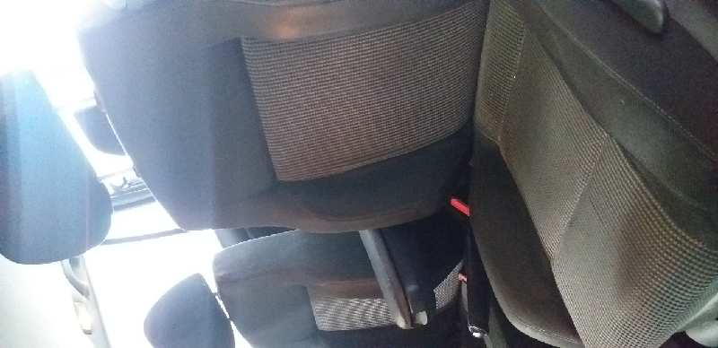 ASIENTO DELANTERO IZQUIERDO