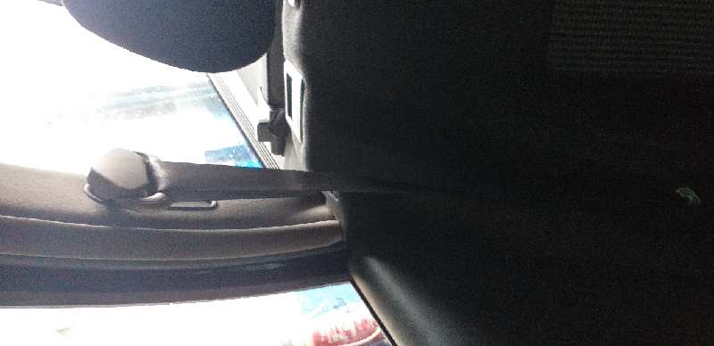 CINTURON SEGURIDAD TRASERO DERECHO