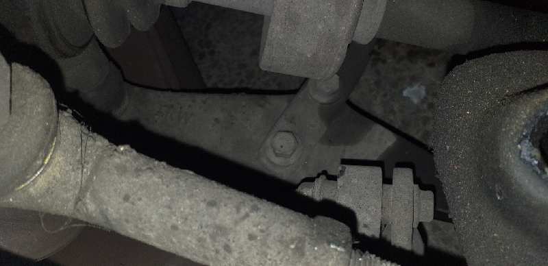 BRAZO SUSPENSION INFERIOR DELANTERO IZQUIERDO