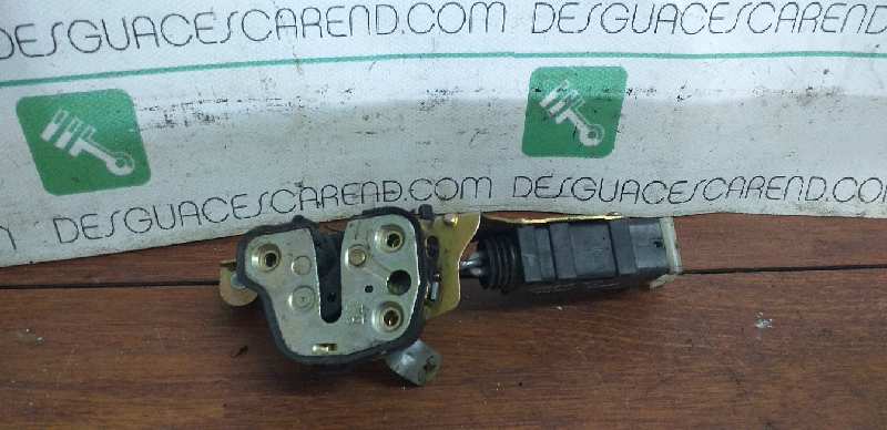 CERRADURA PUERTA TRASERA IZQUIERDA 