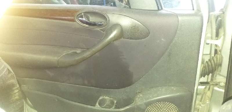 ELEVALUNAS DELANTERO IZQUIERDO