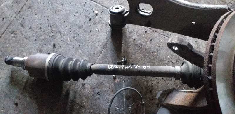 TRANSMISION DELANTERA IZQUIERDA