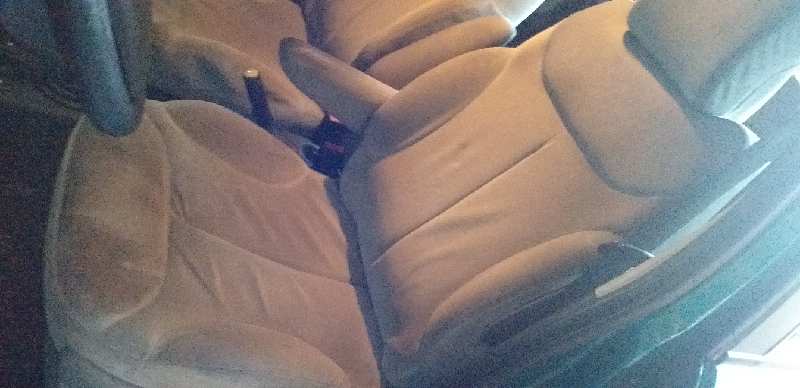 ASIENTO DELANTERO IZQUIERDO