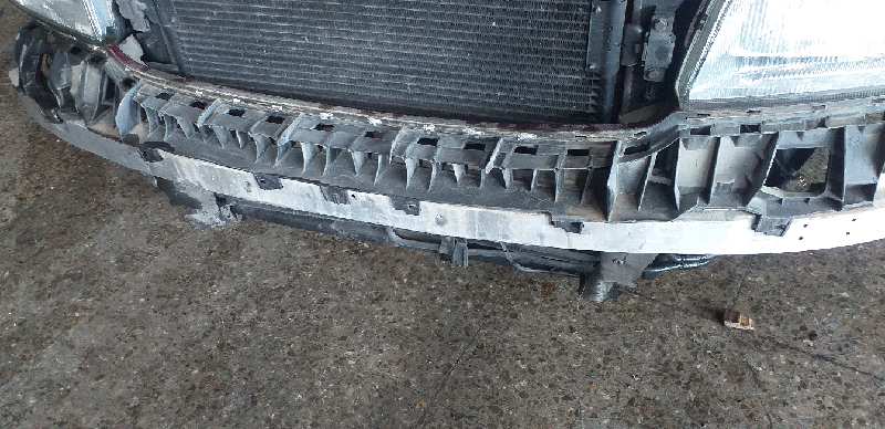 REFUERZO PARAGOLPES DELANTERO