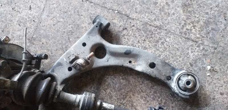 BRAZO SUSPENSION INFERIOR DELANTERO IZQUIERDO