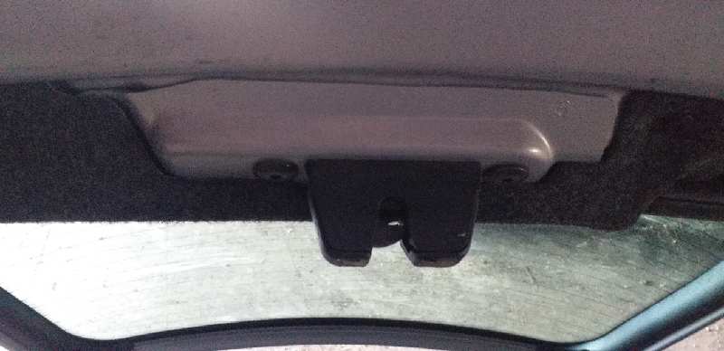 CERRADURA MALETERO / PORTON