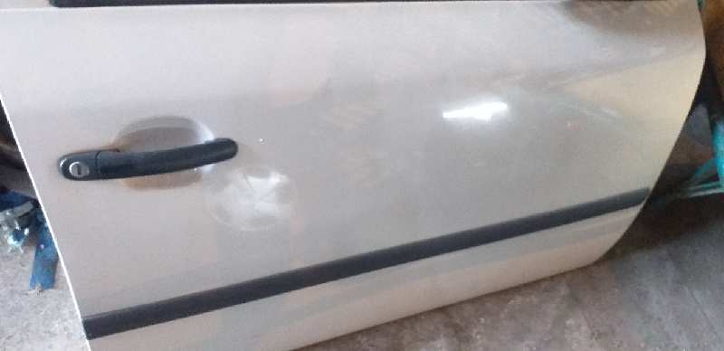 PUERTA DELANTERA DERECHA