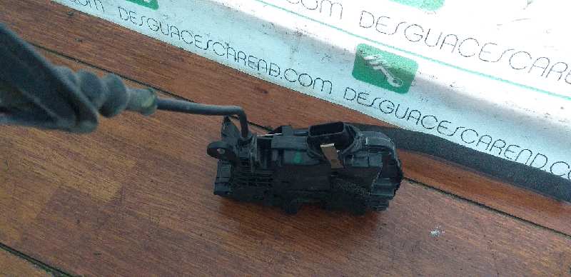 CERRADURA PUERTA TRASERA DERECHA 