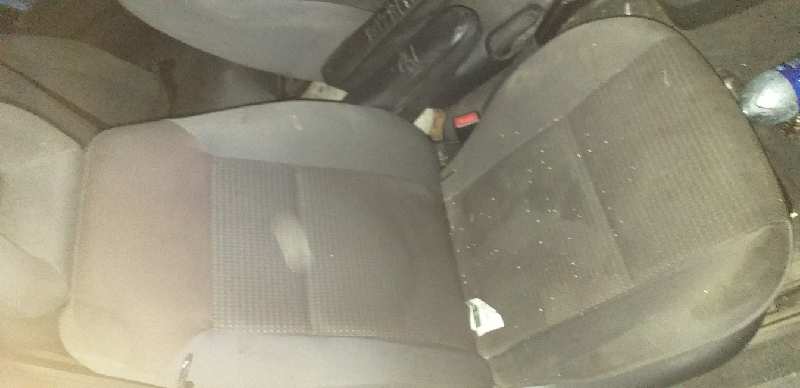 ASIENTO DELANTERO DERECHO