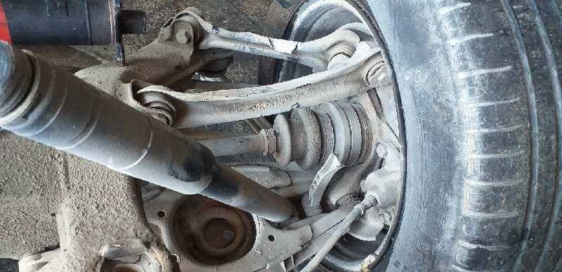 BRAZO SUSPENSION INFERIOR TRASERO DERECHO