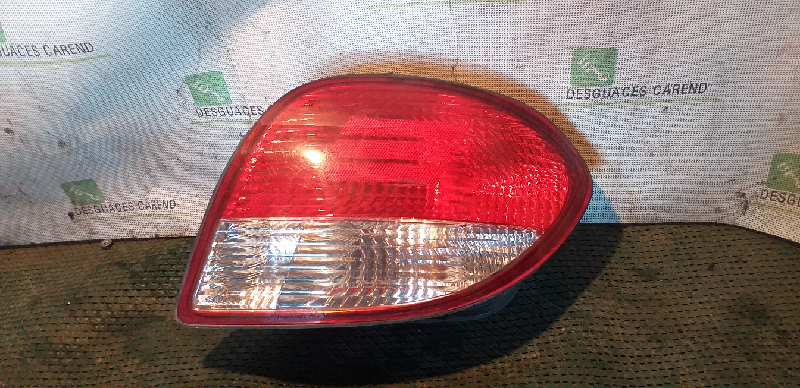 PILOTO TRASERO DERECHO