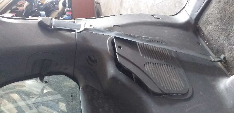 CINTURON SEGURIDAD TRASERO DERECHO