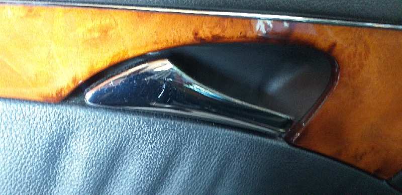 MANETA INTERIOR DELANTERA IZQUIERDA