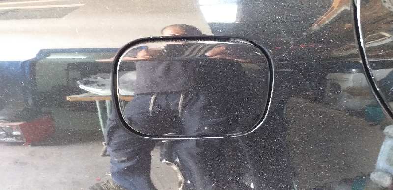 TAPA EXTERIOR COMBUSTIBLE