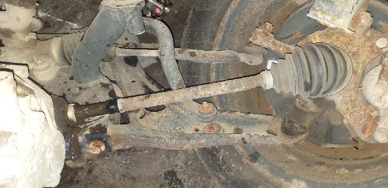 BRAZO SUSPENSION INFERIOR DELANTERO IZQUIERDO