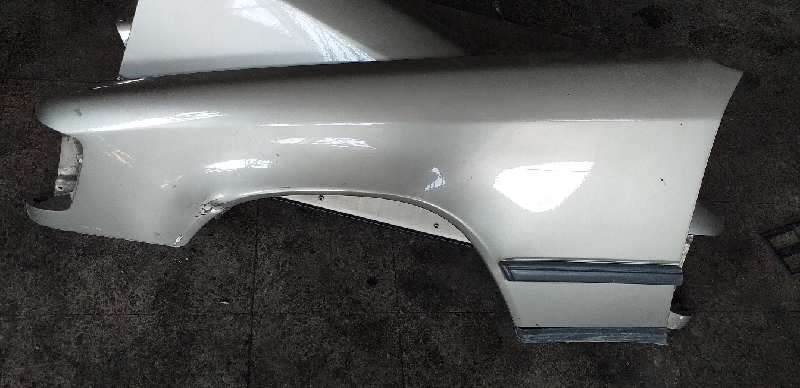 ALETA DELANTERA IZQUIERDA