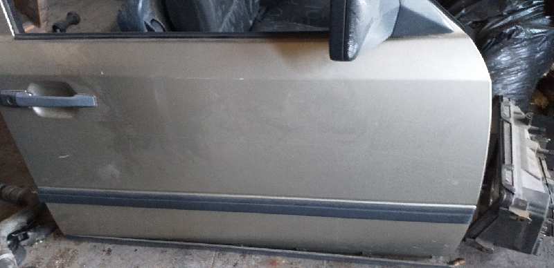 ELEVALUNAS DELANTERO DERECHO