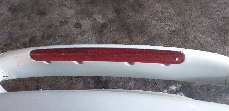 LUZ CENTRAL DE FRENO