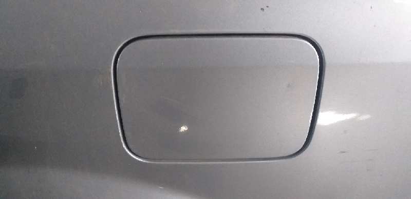 TAPA EXTERIOR COMBUSTIBLE