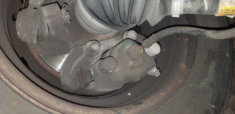 PINZA FRENO DELANTERA IZQUIERDA