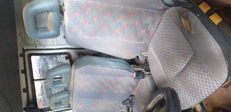 ASIENTO DELANTERO IZQUIERDO
