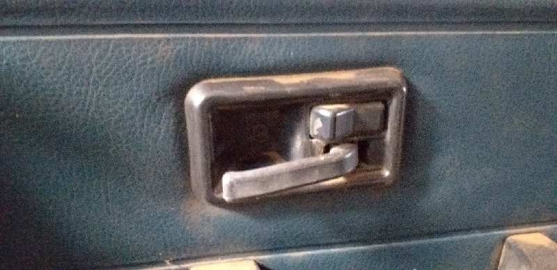 MANETA INTERIOR DELANTERA DERECHA