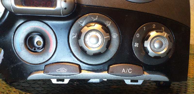 MANDO CALEFACCION /  AIRE ACONDICIONADO