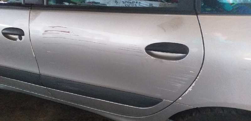 PUERTA TRASERA IZQUIERDA