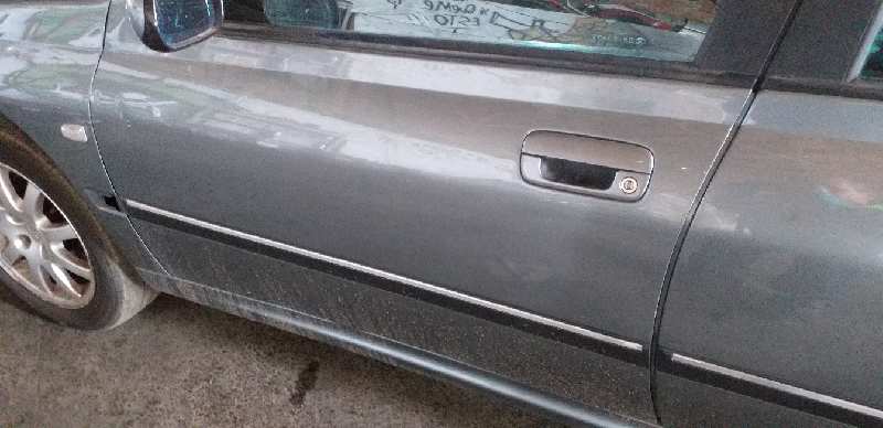 PUERTA DELANTERA IZQUIERDA