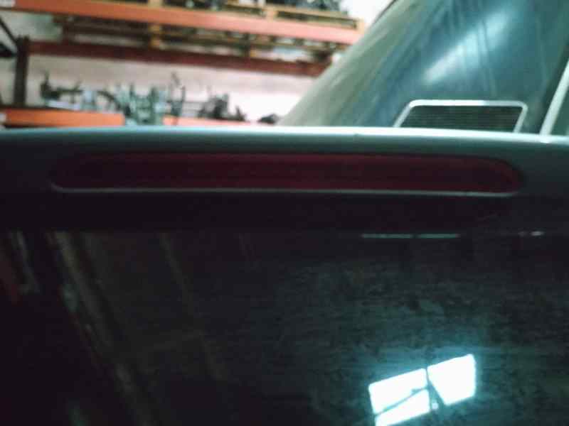 LUZ CENTRAL DE FRENO