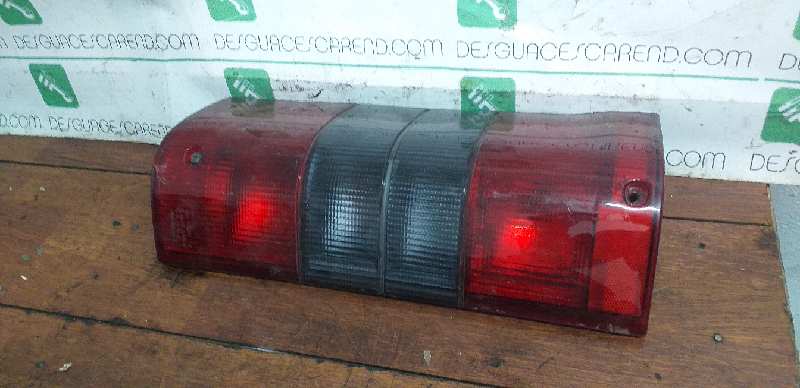 PILOTO TRASERO DERECHO