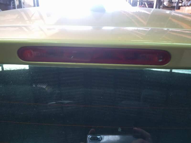 LUZ CENTRAL DE FRENO