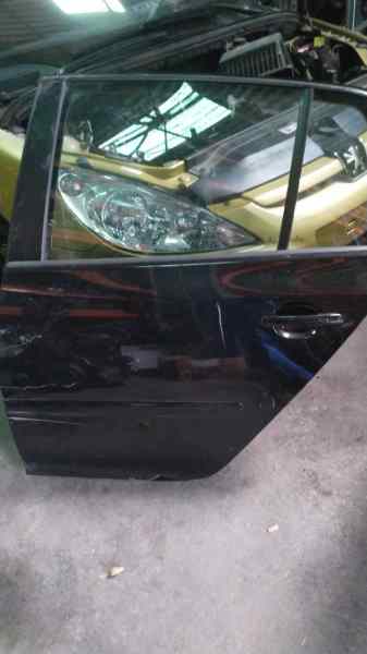 PUERTA TRASERA IZQUIERDA