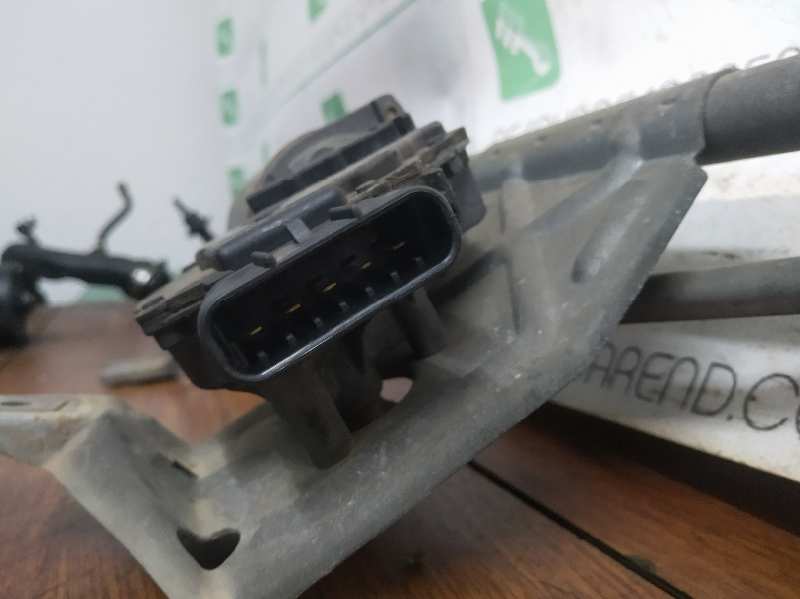 MOTOR LIMPIA DELANTERO