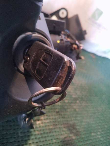 CONMUTADOR DE ARRANQUE