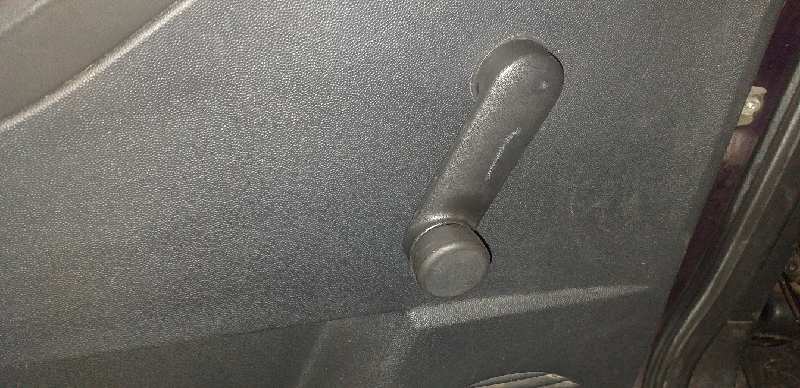 ELEVALUNAS TRASERO IZQUIERDO