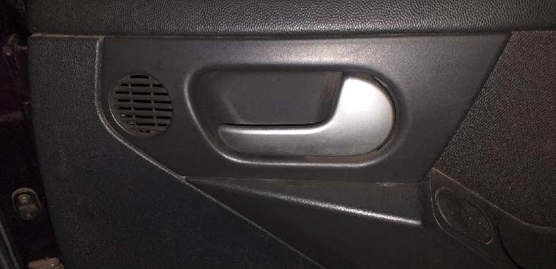 MANETA INTERIOR TRASERA DERECHA