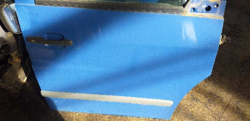 PUERTA DELANTERA DERECHA