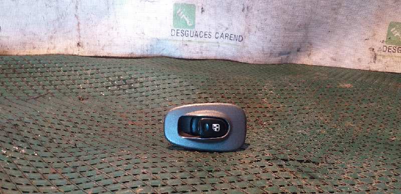 MANDO ELEVALUNAS TRASERO IZQUIERDO