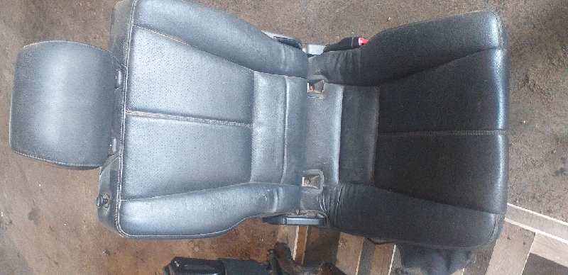 ASIENTO TRASERO MEDIO