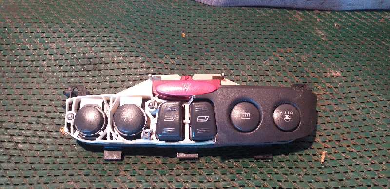 MANDO ELEVALUNAS DELANTERO IZQUIERDO 