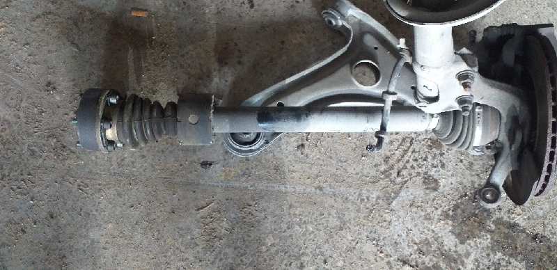 TRANSMISION DELANTERA DERECHA