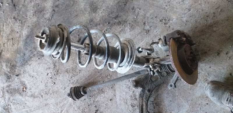 AMORTIGUADOR DELANTERO DERECHO