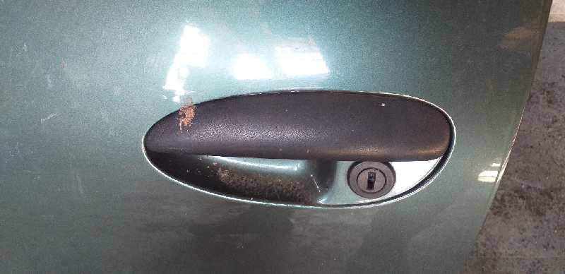 MANETA EXTERIOR DELANTERA IZQUIERDA