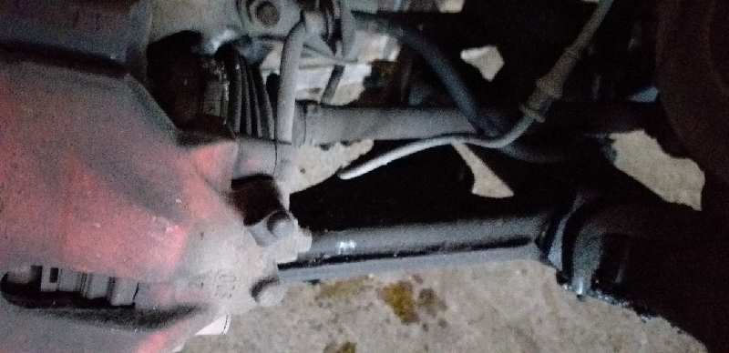 BRAZO SUSPENSION INFERIOR DELANTERO DERECHO