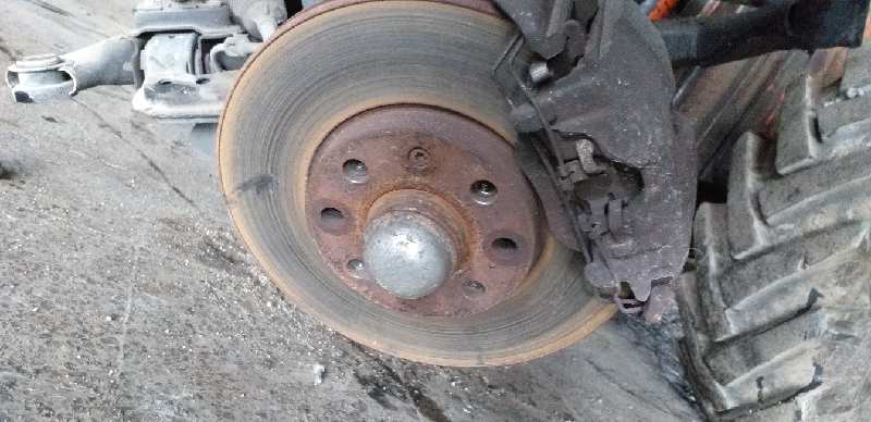 MANGUETA DELANTERA DERECHA