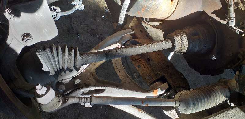 TRANSMISION DELANTERA IZQUIERDA